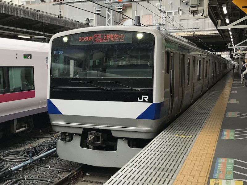 上野東京ラインに乗り入れる常磐線からの普通列車