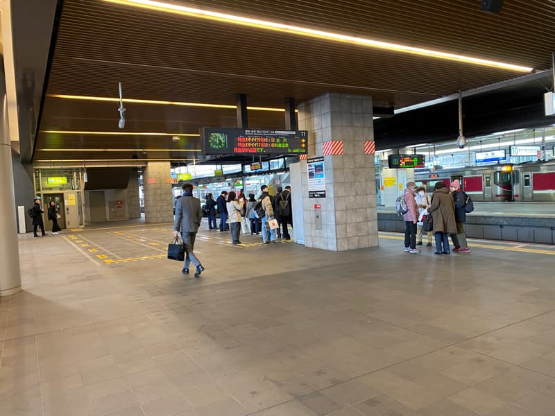 特急サンダーバードの乗り方 大阪駅