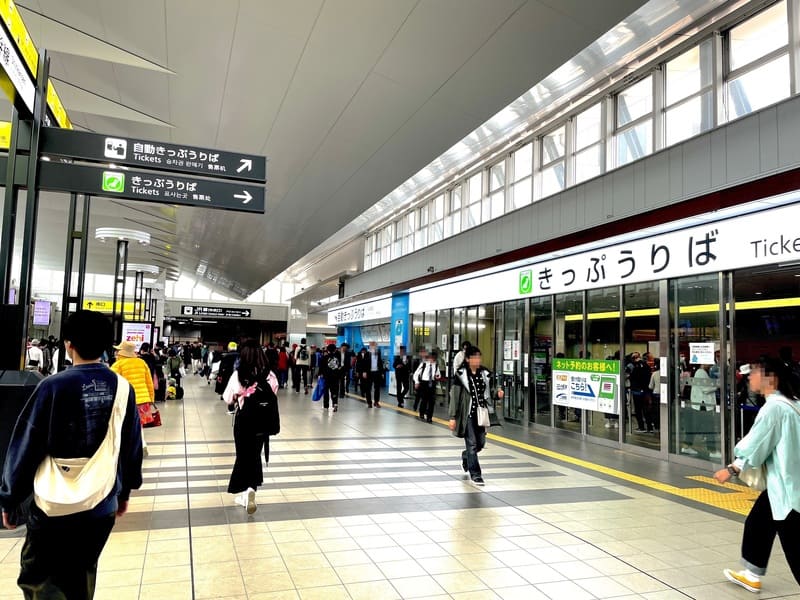JR広島駅の新幹線改札から路面電車乗り場までのルート3
