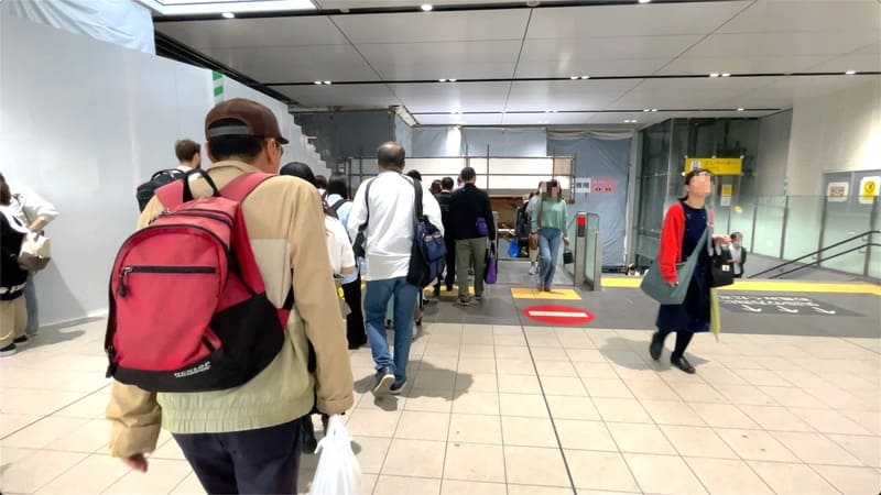 JR広島駅の新幹線改札から路面電車乗り場までのルート5